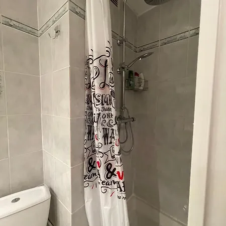 200m Du Mole Vue Apartament